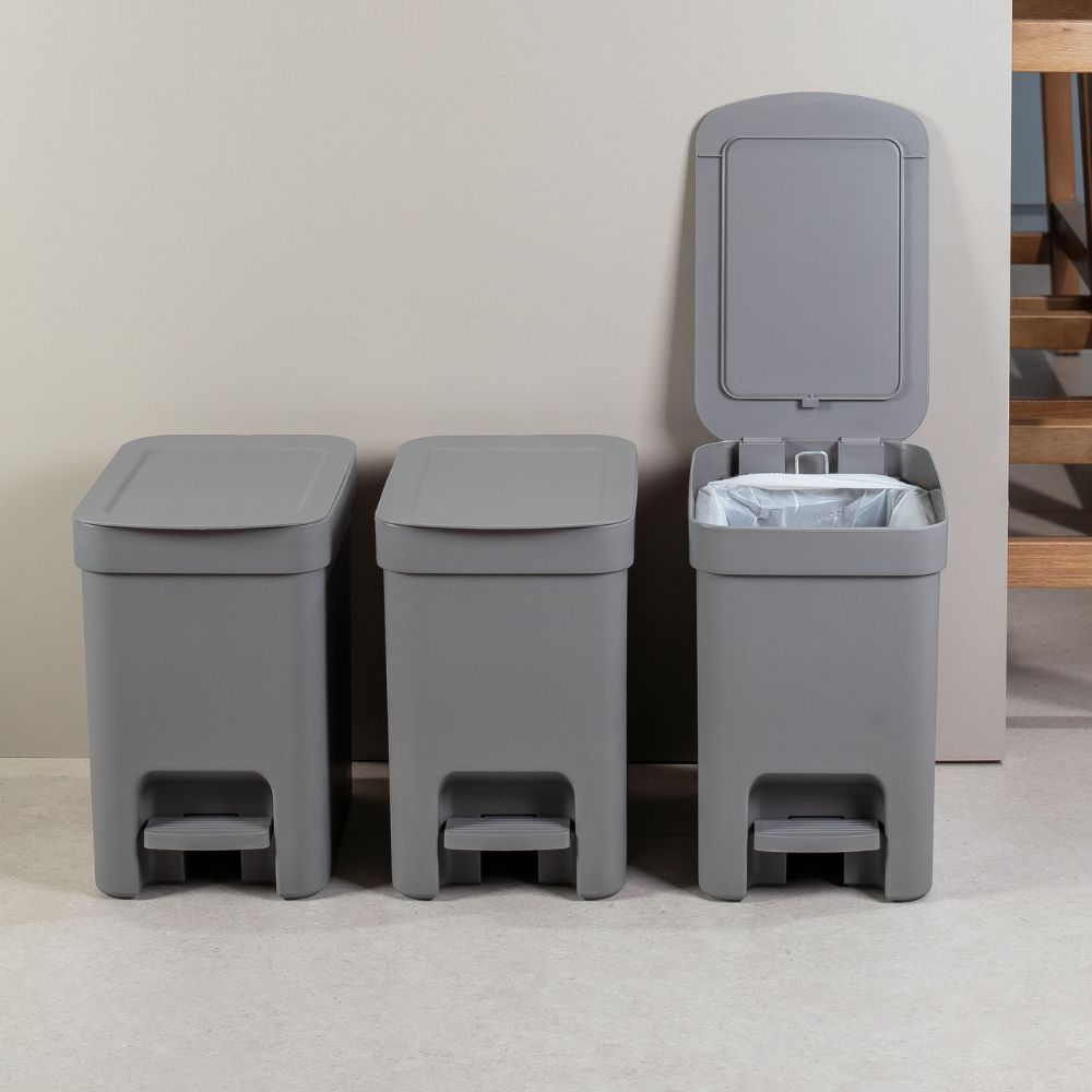 Basurero 6 litros con Pedal OU «Trium» (Gris) - Imagen 4