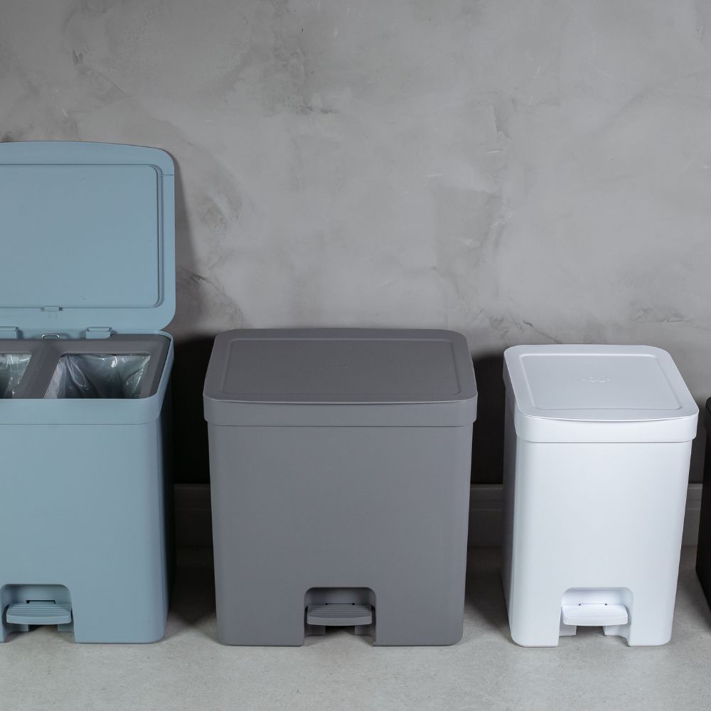 Basurero 20 litros con Pedal OU «Trium» (Gris) - Imagen 3